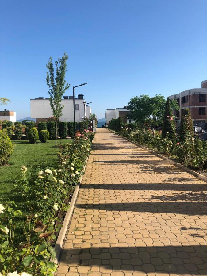 Loli'S Beach Studio Burgas Exterior photo